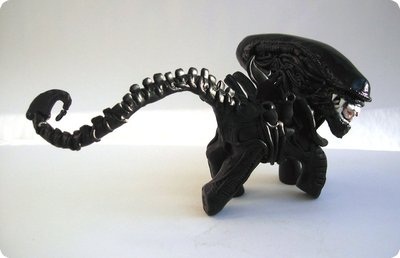 poney alien.jpg