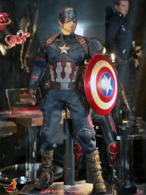 hot-toys---marvel-exhibits-at-toysoul-2015-3--163259.jpg