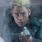 Imaginez le poster définitif de Star Trek Into Darkness : &laquo;&nbsp;Par le réalisateur du prochain Star Wars&nbsp;&raquo;… C&rsquo;est de la science-fiction bien sûr, car...