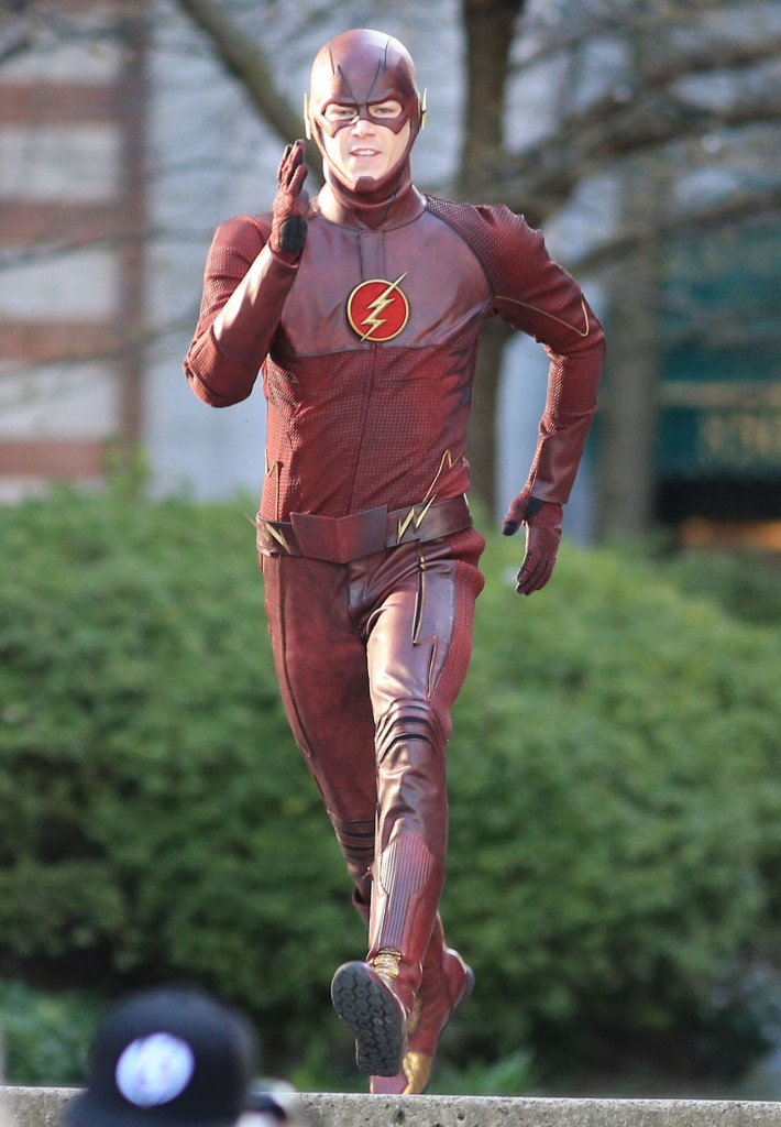 First Shots Of Grant Gustin Wearing 'The Flash' Costume
