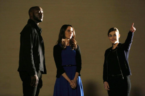 B.J. BRITT, AMY ACKER, ELIZABETH HENSTRIDGE