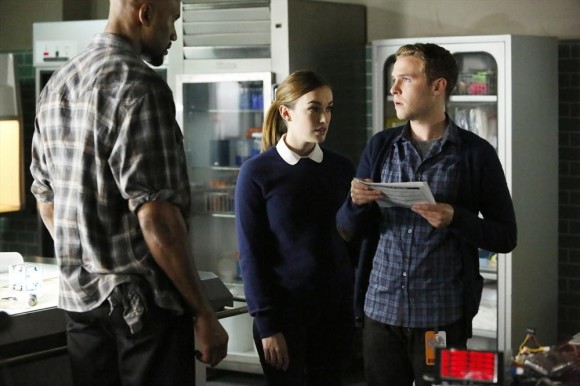 HENRY SIMMONS, ELIZABETH HENSTRIDGE, IAIN DE CAESTECKER