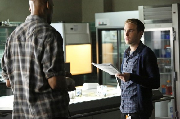 HENRY SIMMONS, IAIN DE CAESTECKER