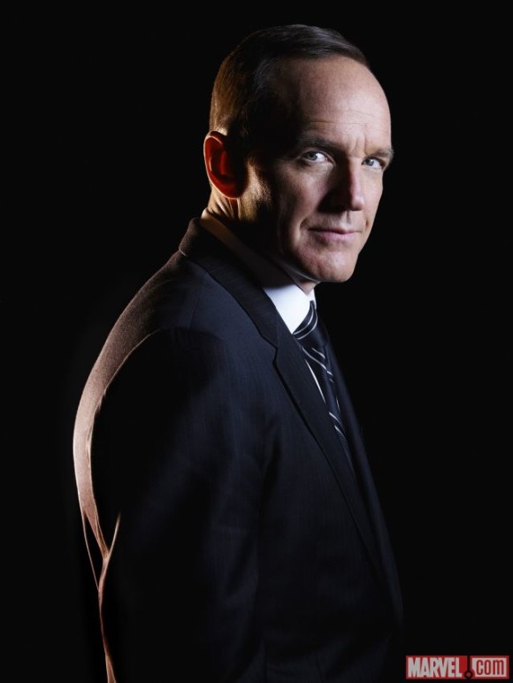 agents-of-shield-promo-portrait-season2-director-coulson