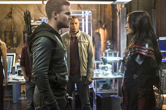 arrow-saison-3-episode-4-magician-antre