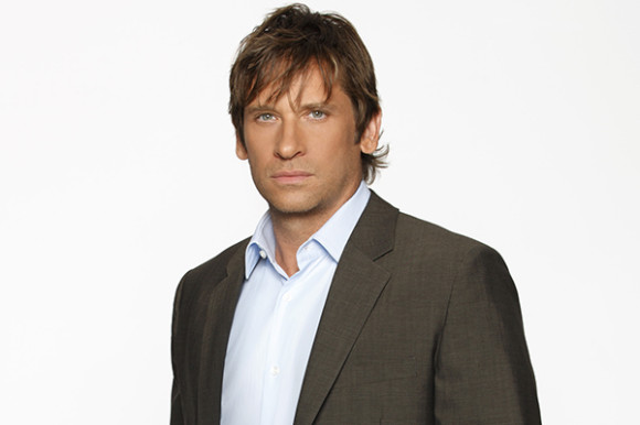 ROGER HOWARTH