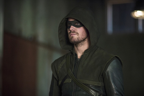 arrow-saison-2-guilty-episode-costume