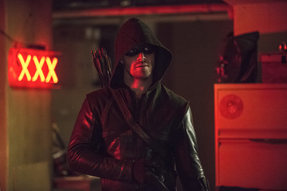 arrow-the-flash-crossover-episode-the-brave-and-the-bold-arrow