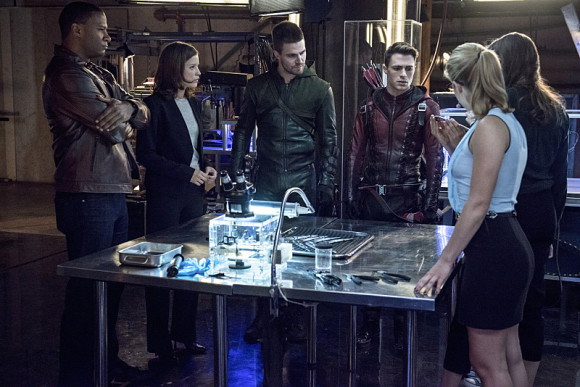 arrow-the-flash-crossover-episode-the-brave-and-the-bold-dreamteam