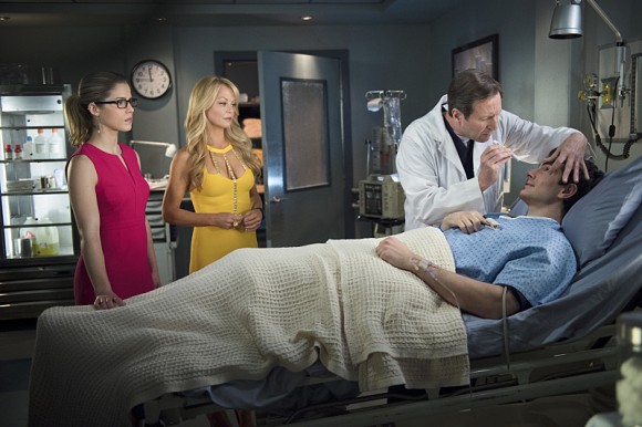 arrow-saison-3-episode-public-ennemy-palmer-hospital