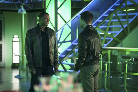 arrow-the-offer-episode-diggle