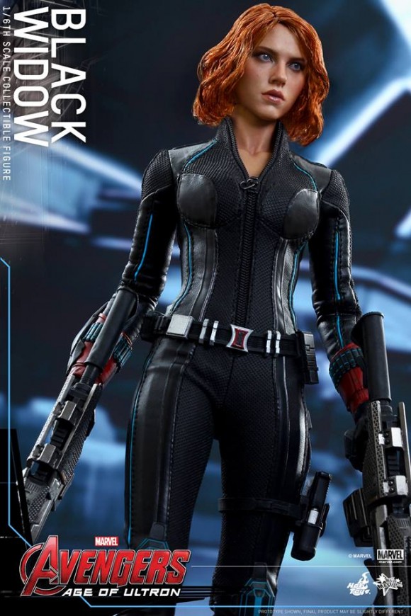 black-widow-hot-toys-avengers-age-of-ultron-scarlett