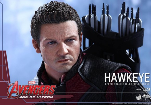 hawkeye-hot-toys-avengers-age-of-ultron-scale