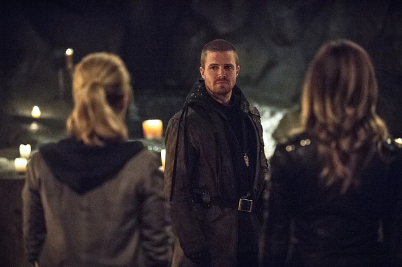 arrow-this-is-your-sword-episode-stephen-amell