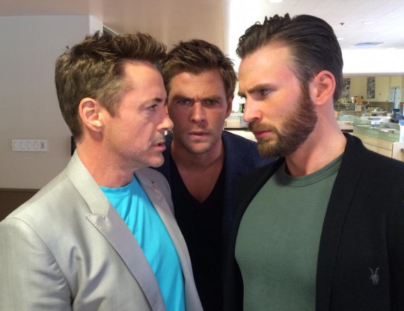 civil-war-downey-evans-hemsworth-funny