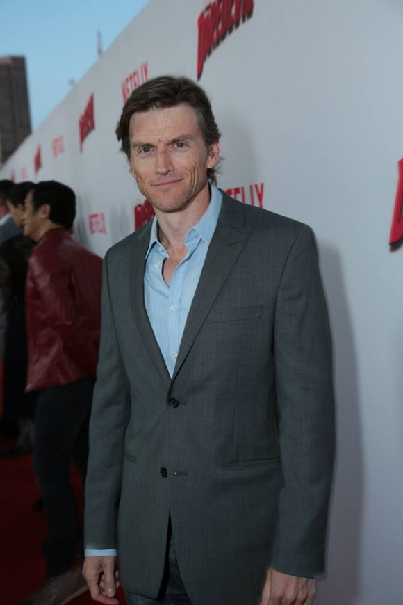 daredevil-netflix-red-carpet-premiere-gideon-emery