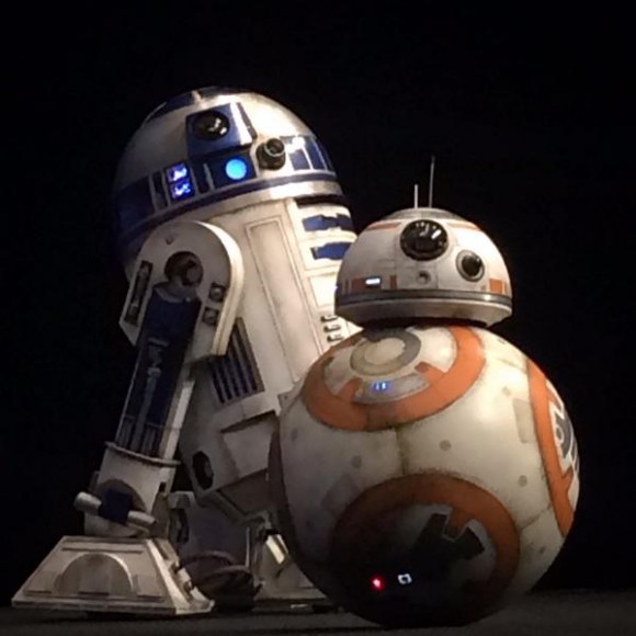 r2-d2-bb8-force-star-wars