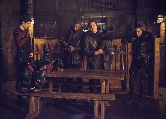 arrow-season-finale-my-name-episode-team