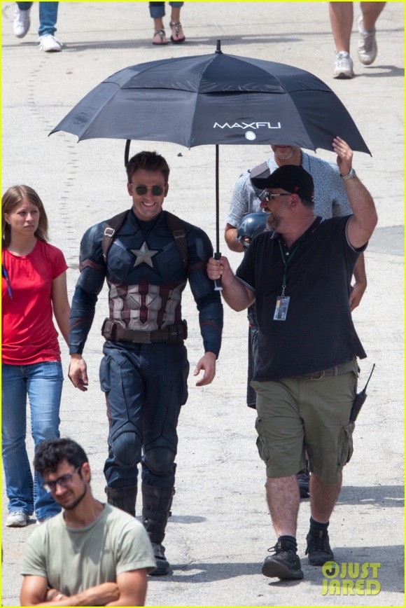 chris-evans-anthony-mackie-get-to-action-captain-america-civil-war-umbrella