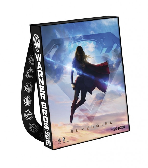 comic-con-2015-warner-bag-supergirl