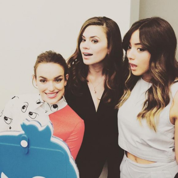 agents-of-shield-season-3-panel-comic-con-girls