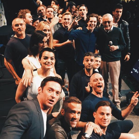 selfie-stan-lee-comic-con-xmen-panel