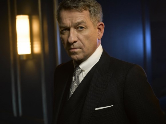 gotham-season-2-portrait-alfred