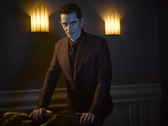 gotham-season-2-theo