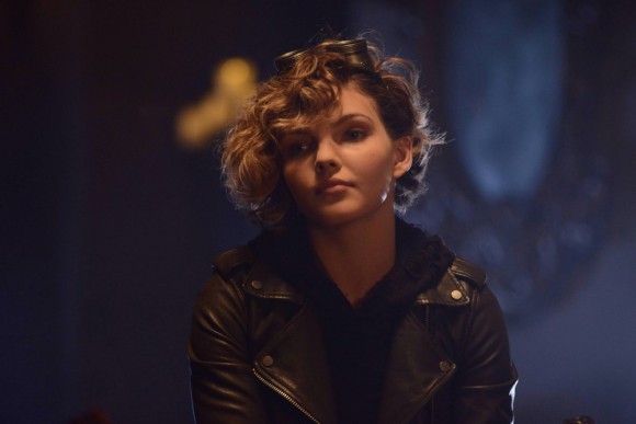 gotham-season-2-episode-damned-catwoman