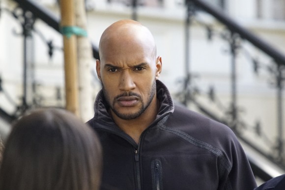 HENRY SIMMONS