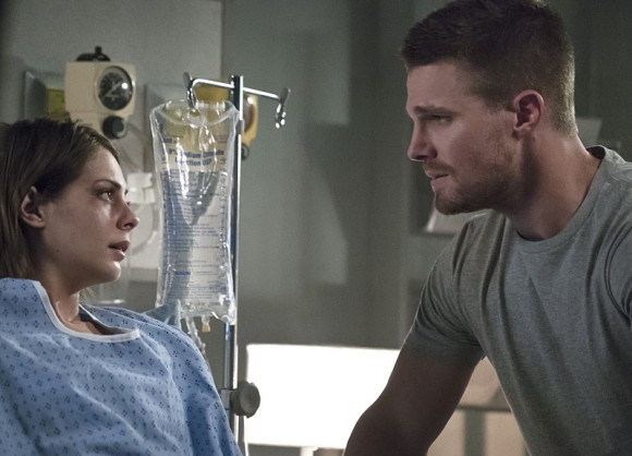 arrow-constantine-episode-haunted-amell