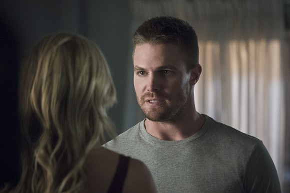 arrow-constantine-episode-haunted-confrontation