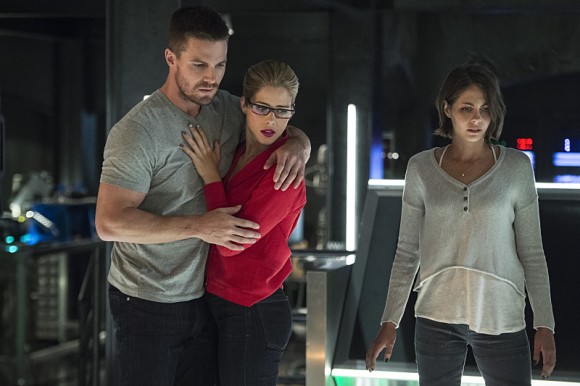 arrow-constantine-episode-haunted-olicity