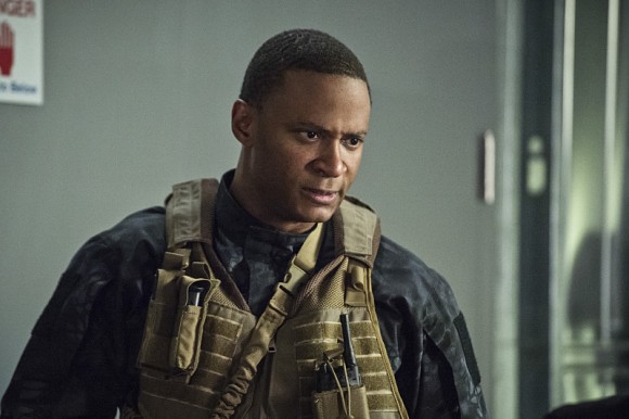 arrow-lost-souls-episode-diggle