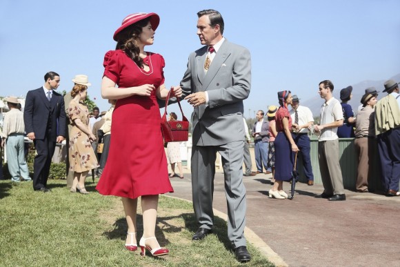 agent-carter-episode-1-season-2-lady-lake-dress