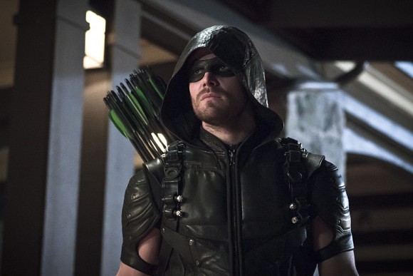 arrow-blood-debt-episode-costume