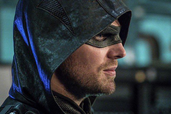 arrow-episode-unchained-amell