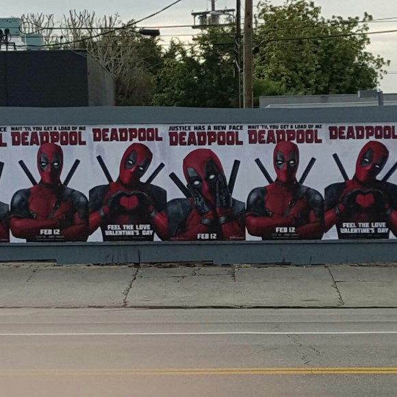 street-poster-deadpool