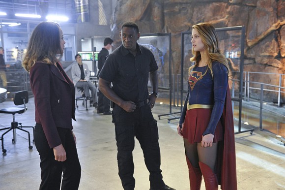 supergirl-strange-visitor-episode-series