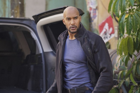 HENRY SIMMONS