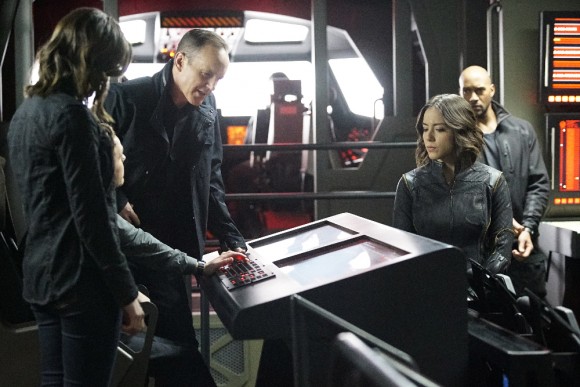 CLARK GREGG, CHLOE BENNET, HENRY SIMMONS