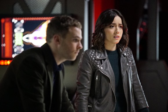 IAIN DE CAESTECKER, CHLOE BENNET