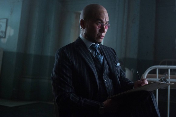 gotham-ep214_scn10_6297_hires1