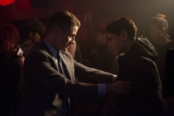 gotham-ep214_scn17_5629_hires1