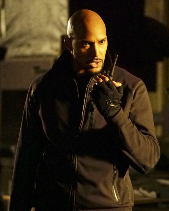 HENRY SIMMONS