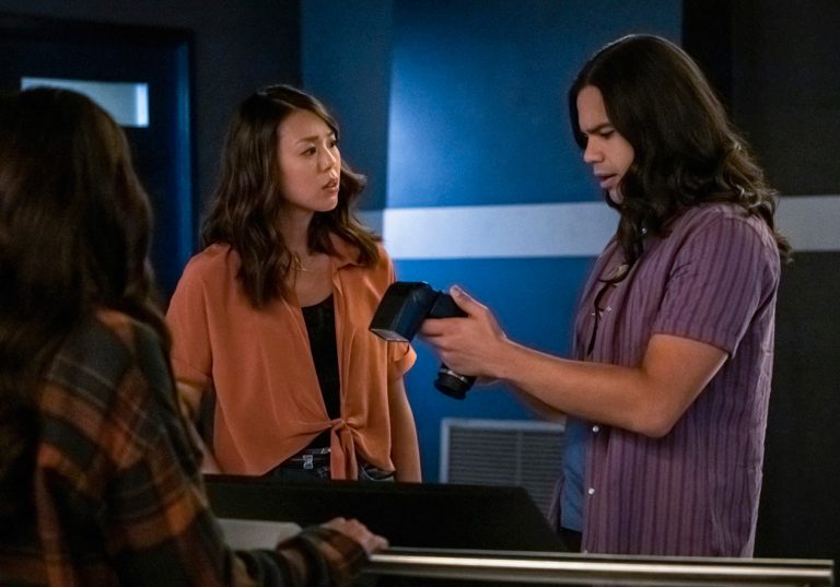 Flash Saison 8 Episode 17 Date De Sortie The Flash : Votre avis sur l’épisode crossover ‘Crisis on Infinite