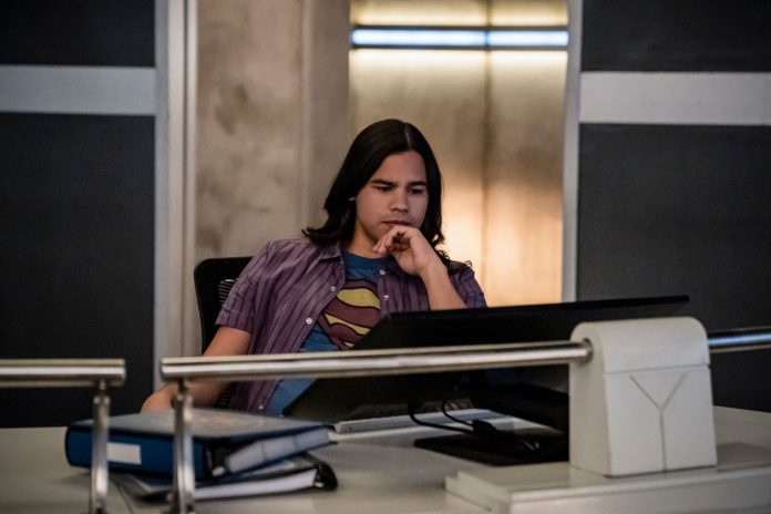 Flash Saison 8 Episode 17 Date De Sortie The Flash : Votre avis sur l’épisode crossover ‘Crisis on Infinite