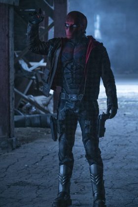 Crítica Titãs - 3X01 a 03: Barbara Gordon, Red Hood e Hank